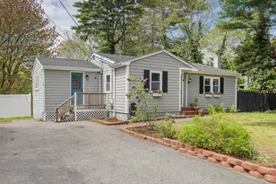 5 Pine Cir, Pembroke, MA 02359 - Photo 3