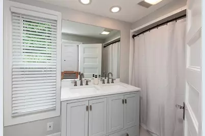 51 Elm St #51, Andover, MA 01810 - Photo 11
