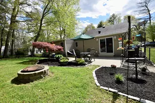 267 Oak St, Halifax, MA 02338 - Photo 9