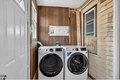 293 Swan St, Providence, RI 02905 - Photo 23