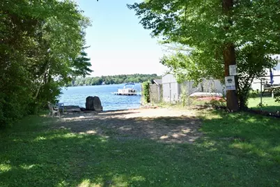 2 Shore Ave, Lakeville, MA 02347 - Photo 5