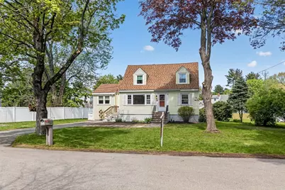 34 Andover St, Wilmington, MA 01887 - Photo 5