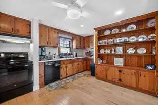 34 Andover St, Wilmington, MA 01887 - Photo 23