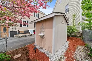 27 Park St, Woburn, MA 01801 - Photo 25