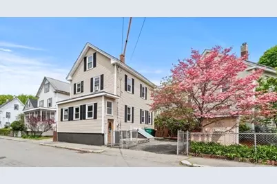 27 Park St, Woburn, MA 01801 - Photo 1