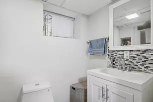 453 Frankfort St, Boston, MA 02128 - Photo 27