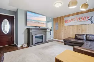 453 Frankfort St, Boston, MA 02128 - Photo 17