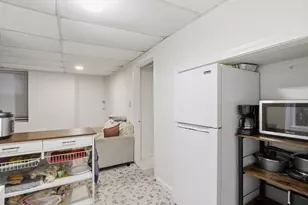 453 Frankfort St, Boston, MA 02128 - Photo 29