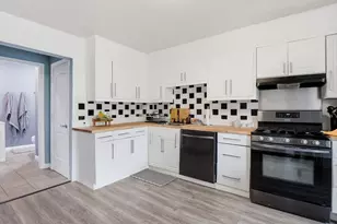 453 Frankfort St, Boston, MA 02128 - Photo 15