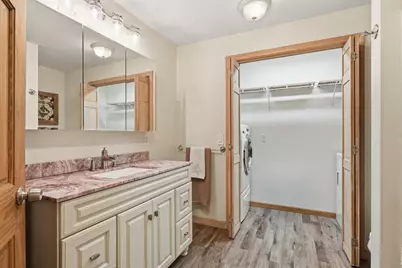 8 Searle St, Georgetown, MA 01833 - Photo 17