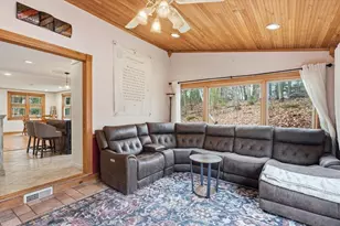 8 Searle St, Georgetown, MA 01833 - Photo 13
