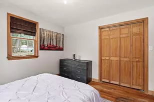 8 Searle St, Georgetown, MA 01833 - Photo 27