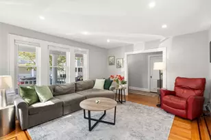 9 Dunton Rd, Watertown, MA 02472 - Photo 5