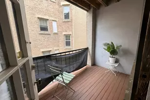 1472 Commonwealth Ave, Boston, MA 02135 - Photo 11