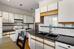 52 Sullivan St, Boston, MA 02129 - Photo 11