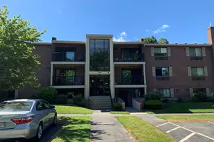 2344 Commonwealth Ave, Newton, MA 02466 - Photo 9