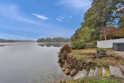371 & 377 Franklin St, Wrentham, MA 02093 - Photo 11
