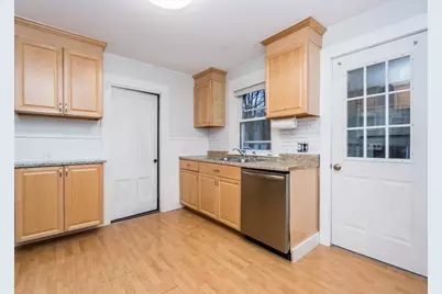 46 Broadway Street #46, Westford, MA 01886 - Photo 3