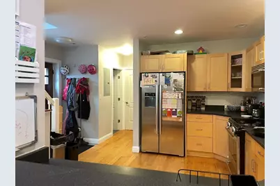 11 Oakland #11, Cambridge, MA 02139 - Photo 5