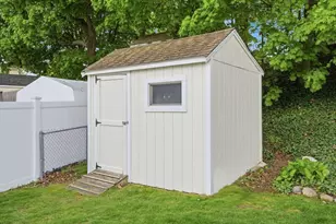 77 Weyham Rd, Weymouth, MA 02191 - Photo 21