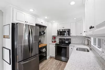 77 Weyham Rd, Weymouth, MA 02191 - Photo 5