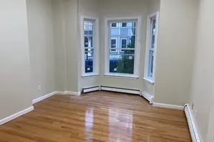 241 W Fifth St, Boston, MA 02127 - Photo 3