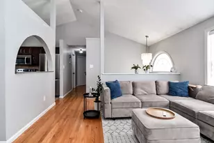 34 Oran St, Worcester, MA 01605 - Photo 5