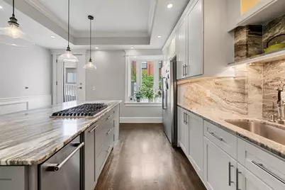 209 Green #2, Cambridge, MA 02139 - Photo 3