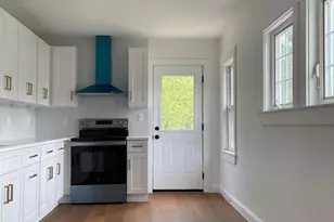 17 Sunnybank Ave, Rockland, MA 02370 - Photo 5