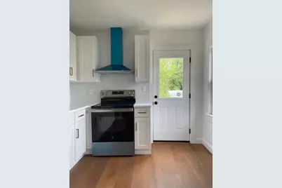 17 Sunnybank Ave, Rockland, MA 02370 - Photo 5