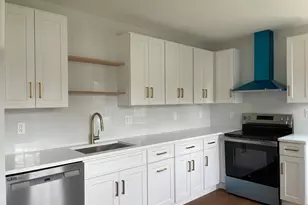 17 Sunnybank Ave, Rockland, MA 02370 - Photo 1