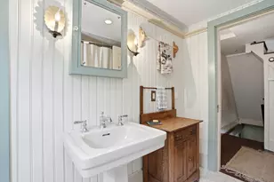 215 Prospect St, Hingham, MA 02043 - Photo 27