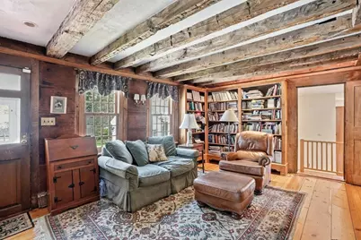215 Prospect St, Hingham, MA 02043 - Photo 9