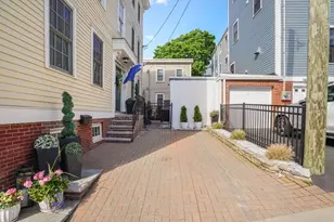 127 High St, Boston, MA 02129 - Photo 29