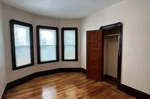 345 Earle St, New Bedford, MA 02746 - Photo 9