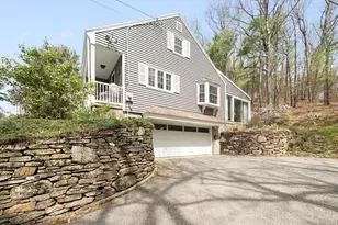 48 Longview St, Palmer, MA 01069 - Photo 9