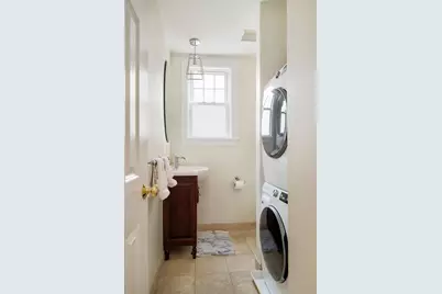52 Plymouth St #1, Cambridge, MA 02141 - Photo 15