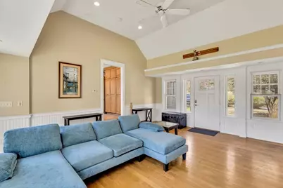 273 Bishops Terrace, Barnstable, MA 02601 - Photo 3