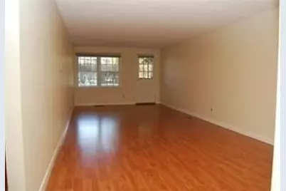 9 Elm St #3, Acton, MA 01720 - Photo 5