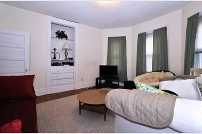 348 Faneuil St #3, Boston, MA 02135 - Photo 5
