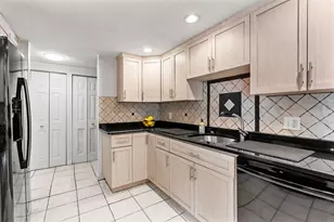 1100 Salem, Lynnfield, MA 01940 - Photo 27