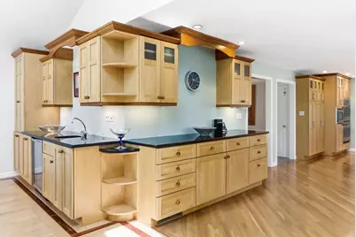 8 Valleywood Rd, Hopkinton, MA 01748 - Photo 7