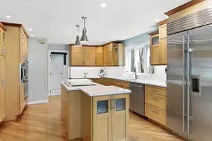 8 Valleywood Rd, Hopkinton, MA 01748 - Photo 5