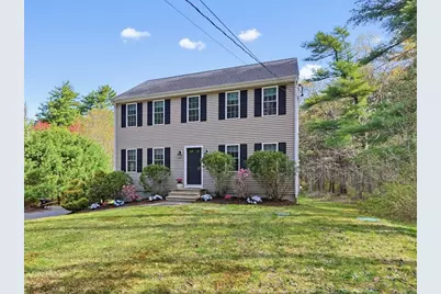 230 Old Center St, Middleborough, MA 02346 - Photo 3
