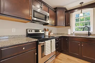 230 Old Center St, Middleborough, MA 02346 - Photo 11