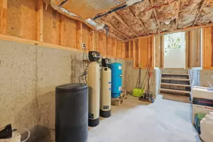 230 Old Center St, Middleborough, MA 02346 - Photo 33