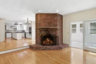 10 Hawk Ridge Rd, Andover, MA 01810 - Photo 11
