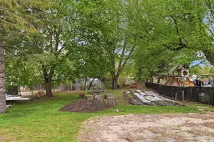 85 Purchase St, Milford, MA 01757 - Photo 37