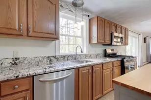 1 Kayla Ln, Pepperell, MA 01463 - Photo 3