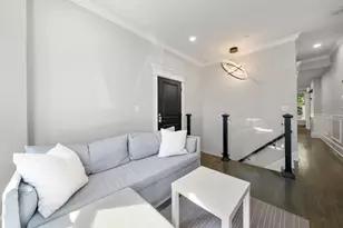 209 Green St, Cambridge, MA 02139 - Photo 13